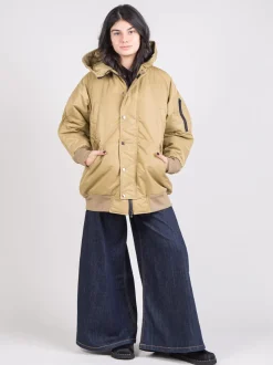 Bomber Yvonne