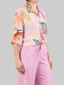 CAMICIA A FANTASIA IN MISTO SETA DECORATA CON PERLINE, STRASS E CRISTALLI COLORATI