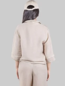 CAMICIA POLO SABBIA IN MORBIDO TESSUTO LINO E VISCOSA CON FRANGE