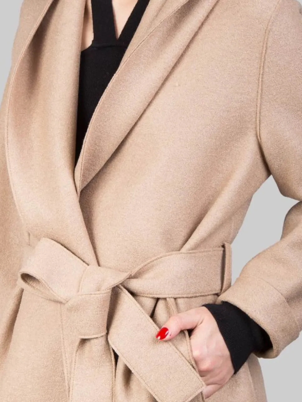 CAPPOTTO LUNGO CAMMELLO "A VESTAGLIA" IN LANA VERGINE PRESSATA CON CINTURA