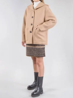 GIACCA IN LANA VERGINE CON CAPPUCCIO