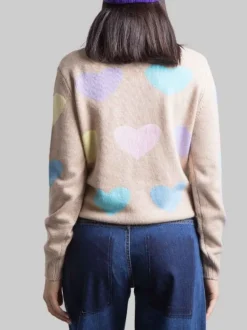 MAGLIA GIROCOLLO BEIGE CON GRAFICA "C'EST L'AMOUR" E CUORI