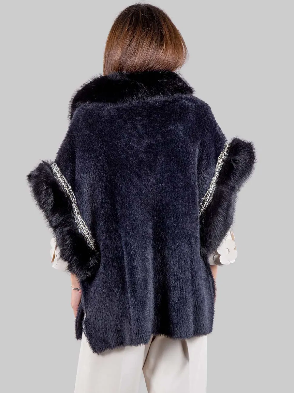 Mantella in cashmere