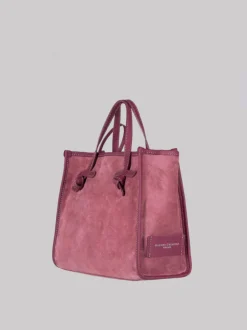 Miss Marcella 32