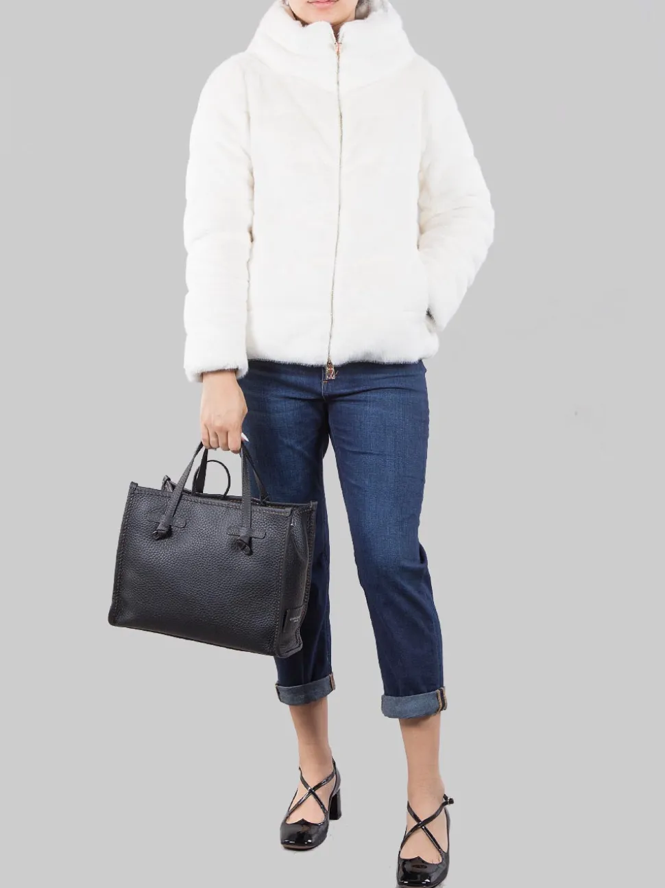 Miss Marcella 32