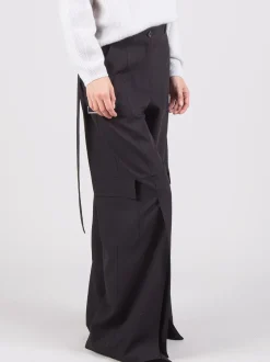 Pantaloni cargo