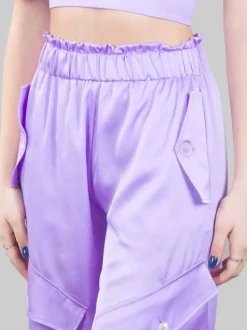 PANTALONI CARGO IN RASO LILLA CON ELASTICO IN VITA E TASCONI