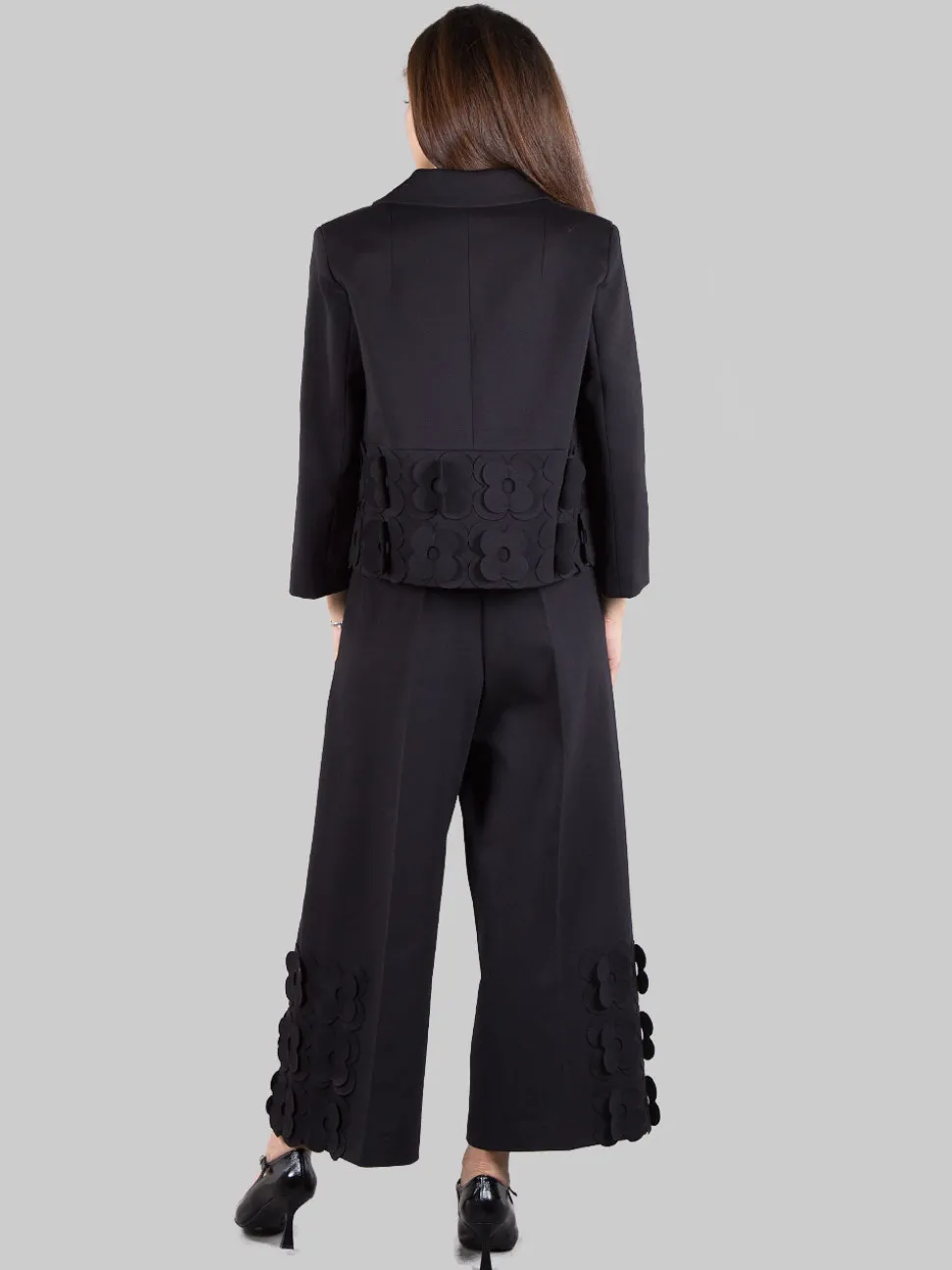 Pantaloni con fiori