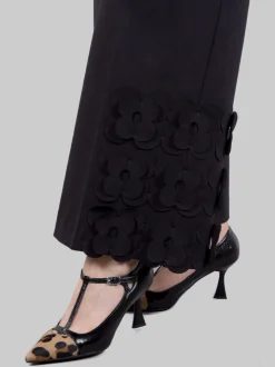 Pantaloni con fiori
