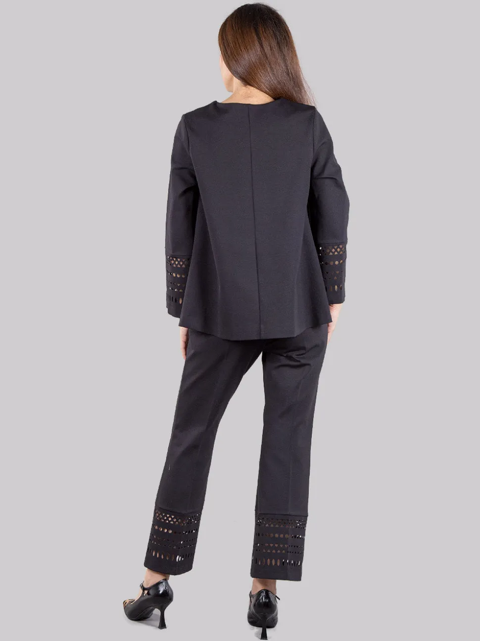Pantaloni cropped