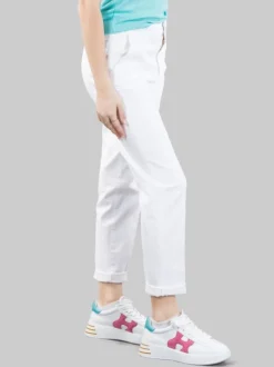 PANTALONI IN DENIM BIANCO MODELLO CHINO RELAXED