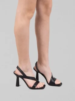 SANDALI IN PELLE LISCIA