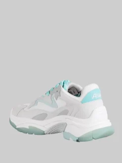 SNEAKER ADDICT IN PELLE E TELA TECNICA BIANCHE E CELESTE ACQUA