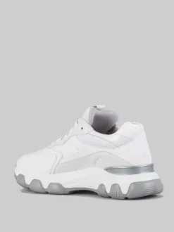 SNEAKER HYPERACTIVE BIANCA IN PELLE, TELA E DETTAGLIO IN PELLE LUCIDA
