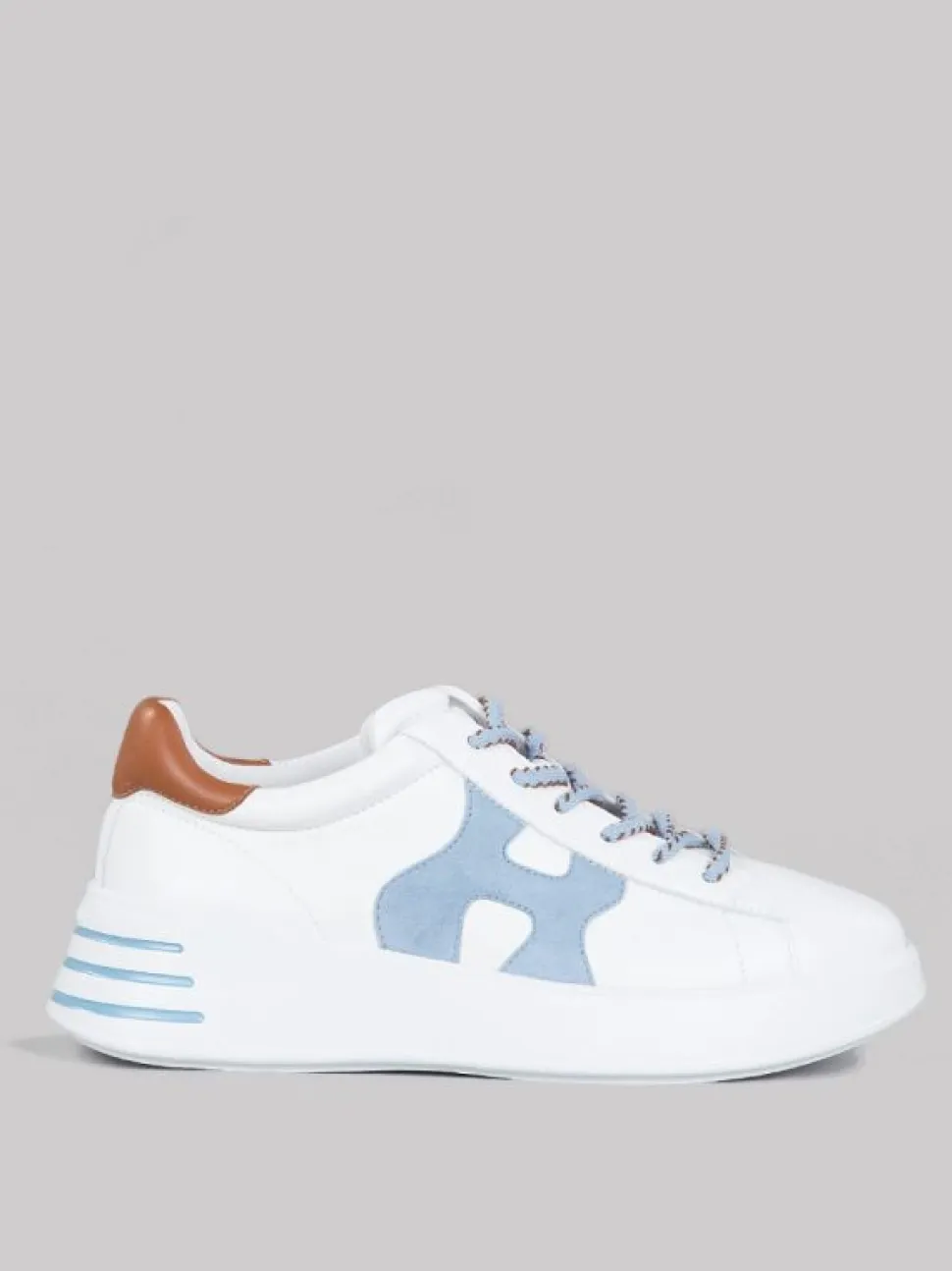 SNEAKER REBEL