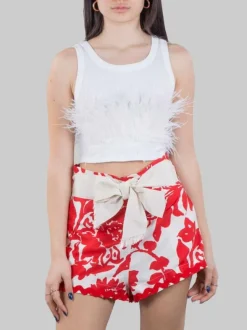 TOP CORTO SMANICATO BIANCO CON PIUME DI STRUZZO