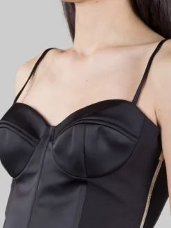 TOP NERO MODELLO BUSTIER CON STRINGHE POSTERIORI