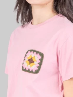 T-SHIRT EMILIE GIROCOLLO ROSA CON TASCHINO IN CROCHET A FANTASIA-ROSA