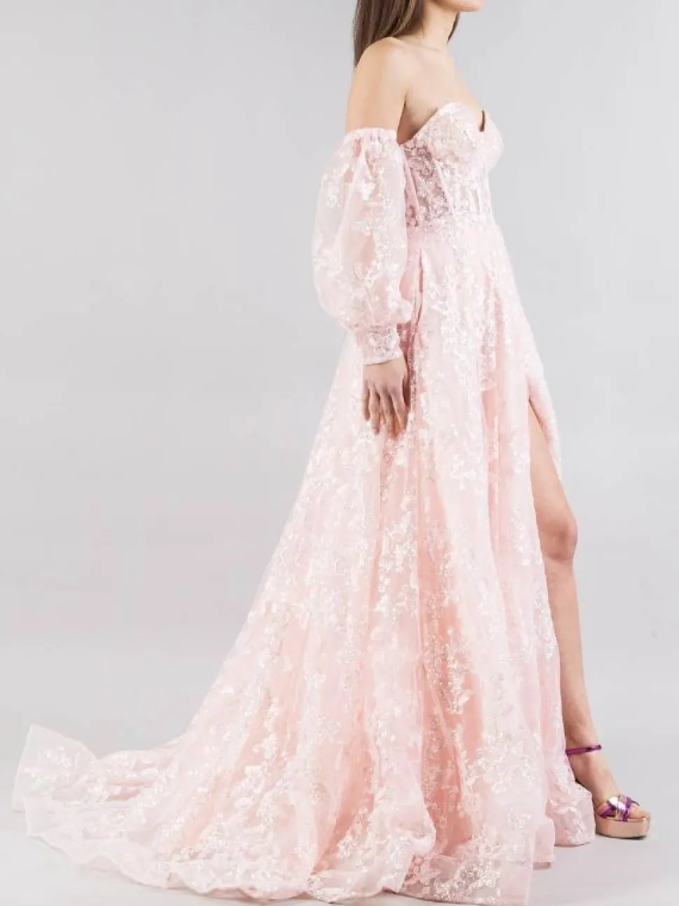 ABITO DA SERA IN TULLE RICAMATO