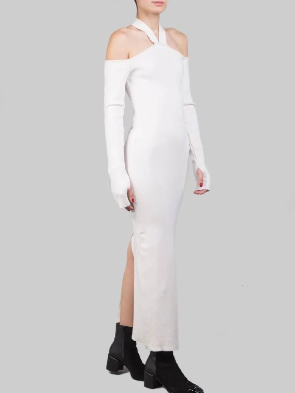 ABITO MIDI IN MAGLIA PANNA CON SCOLLATURA A SPALLE SCOPERTE