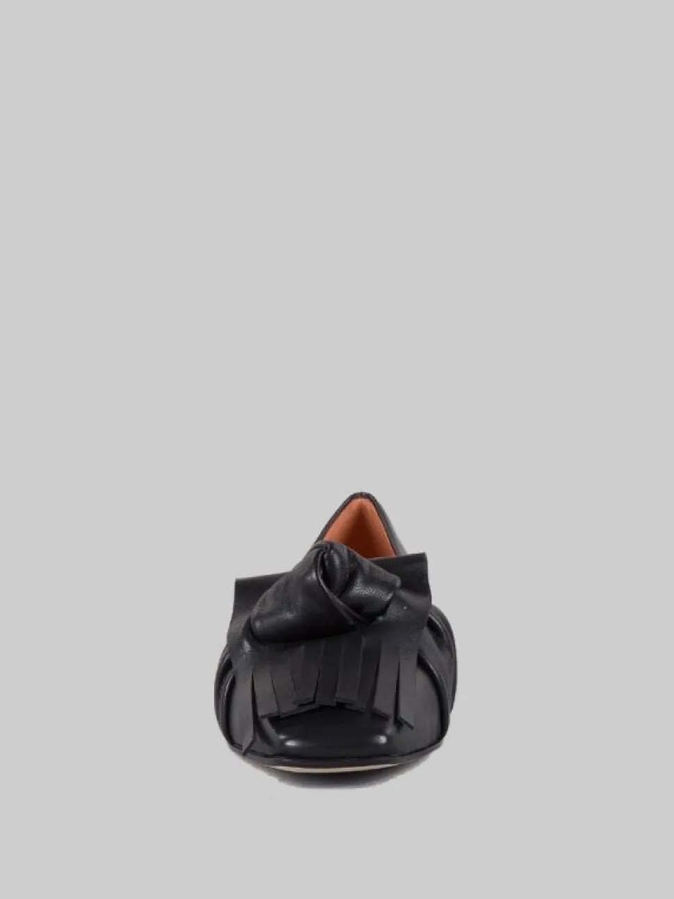 BALLERINE IN PELLE NERA CON NODO E NAPPINE