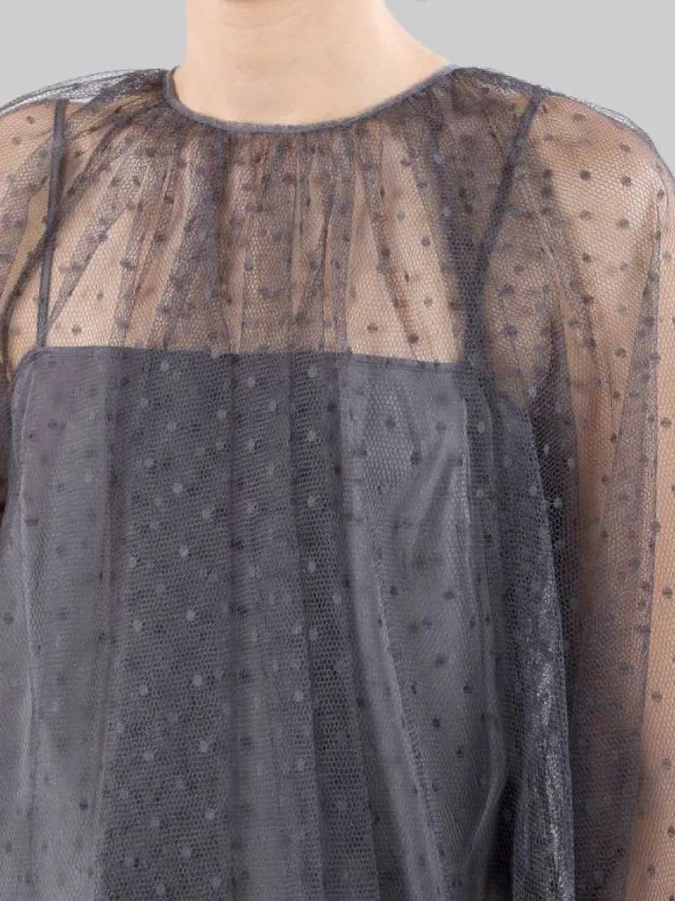 CAMICIA BLUSA REALIZZA IN TULLE POINT D'ESPRIT GRIGIO SMOKE
