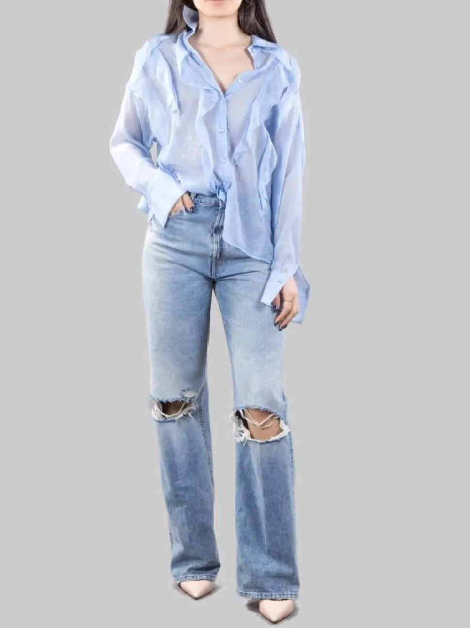 CAMICIA IN VISCOSA CELESTE CON RUCHES