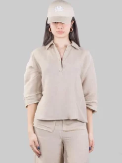 CAMICIA POLO SABBIA IN MORBIDO TESSUTO LINO E VISCOSA CON FRANGE