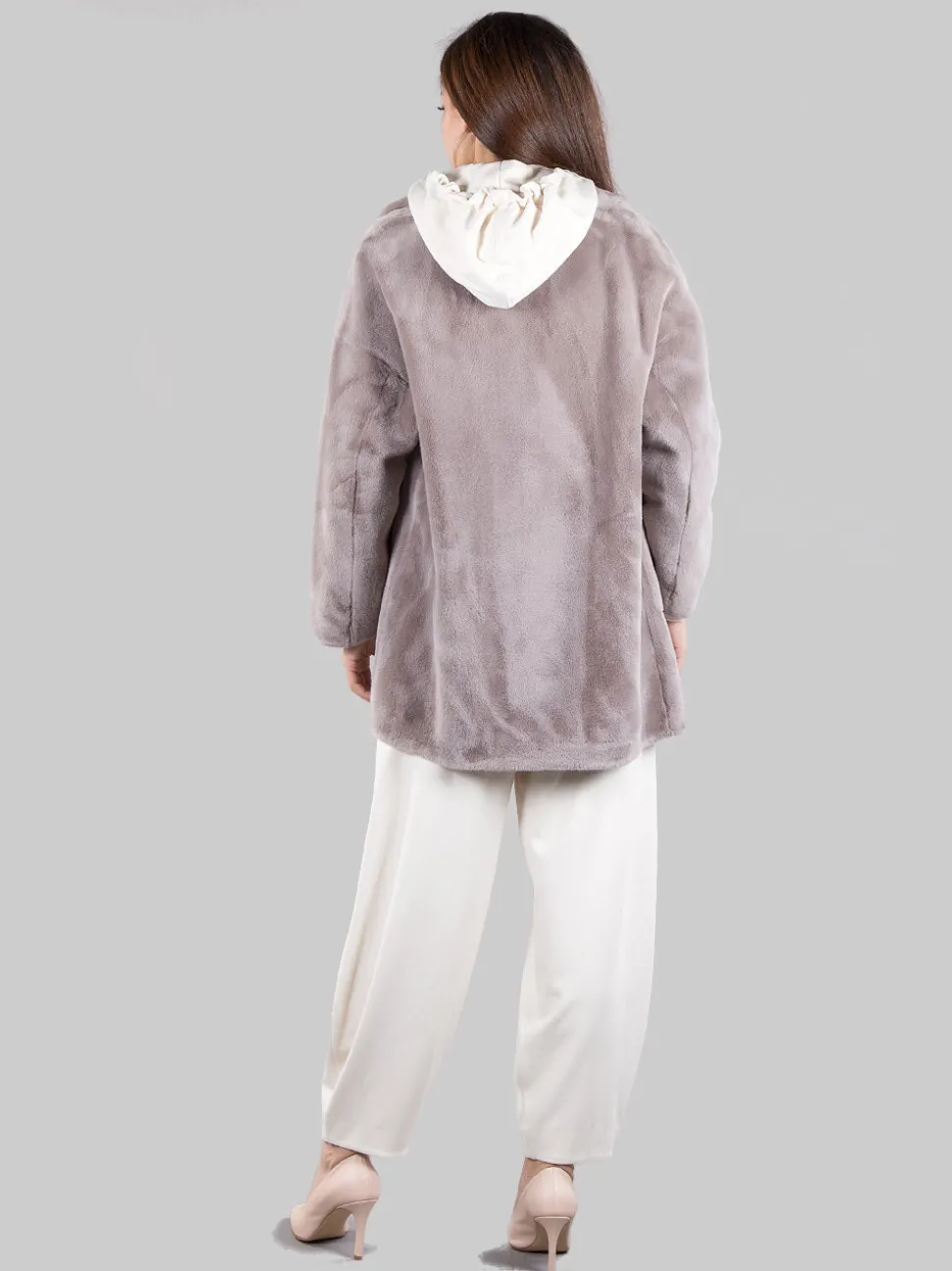 Cappotto in ecopelliccia