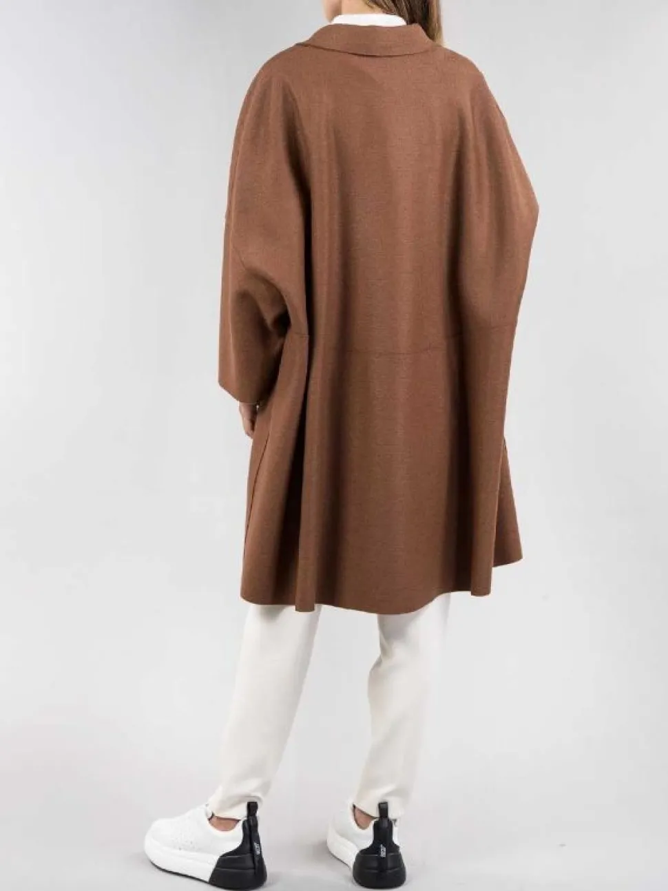 CAPPOTTO MONOPETTO OVERSIZE FIT IN LANA ECO SOSTENIBILE