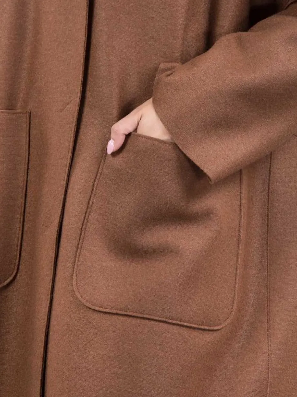 CAPPOTTO MONOPETTO OVERSIZE FIT IN LANA ECO SOSTENIBILE