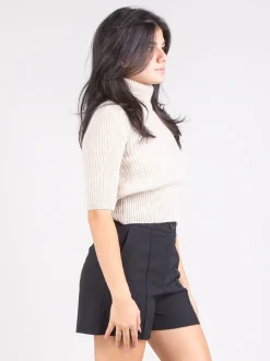 Dolcevita crop