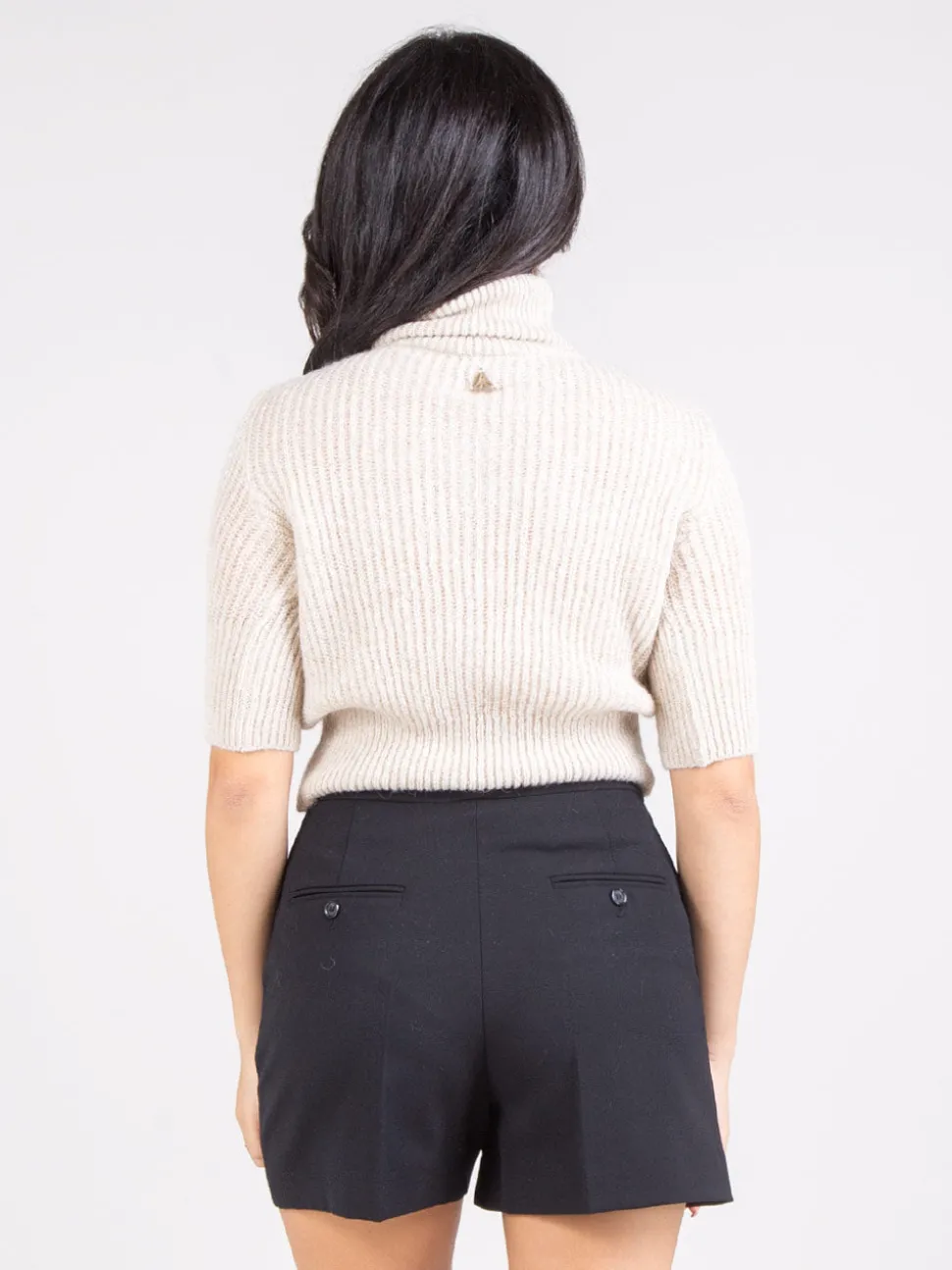 Dolcevita crop