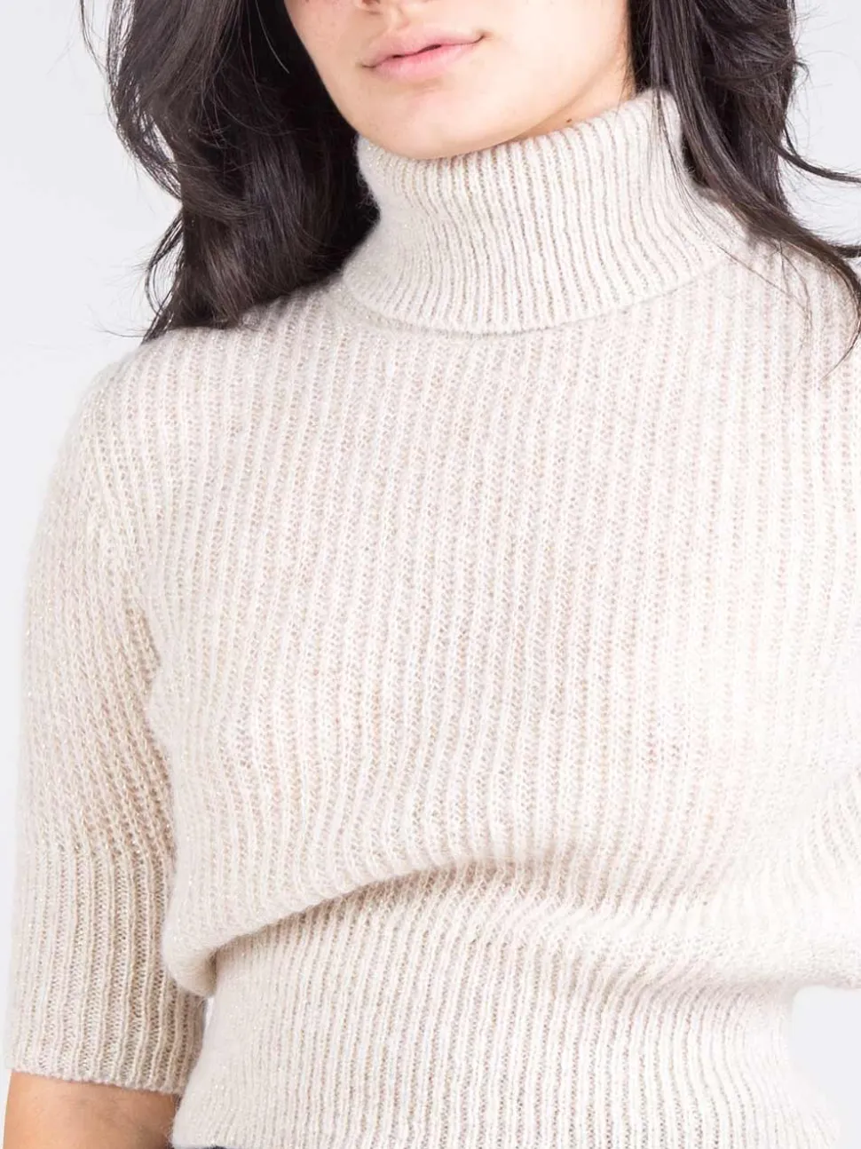 Dolcevita crop