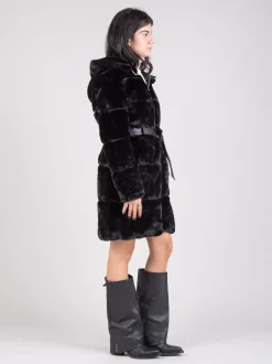 Ecopelliccia con cintura