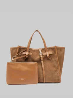 Miss Marcella 32