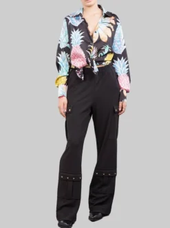 PANTALONI CARGO NERI CON STELLE APPLICATE