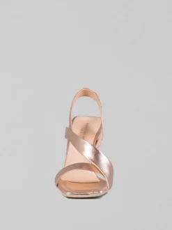 SANDALI IN PELLE LAMINATA
