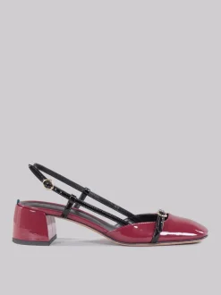 Sling back in vernice