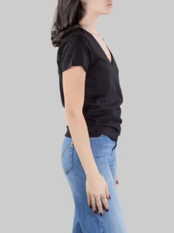 T-SHIRT TURBATO NERA CON LOGO IN STRASS E PERLINE