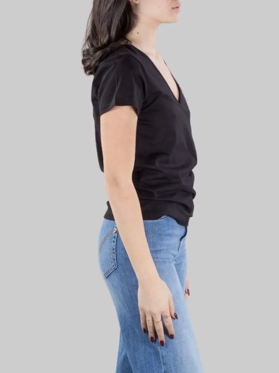 T-SHIRT TURBATO NERA CON LOGO IN STRASS E PERLINE